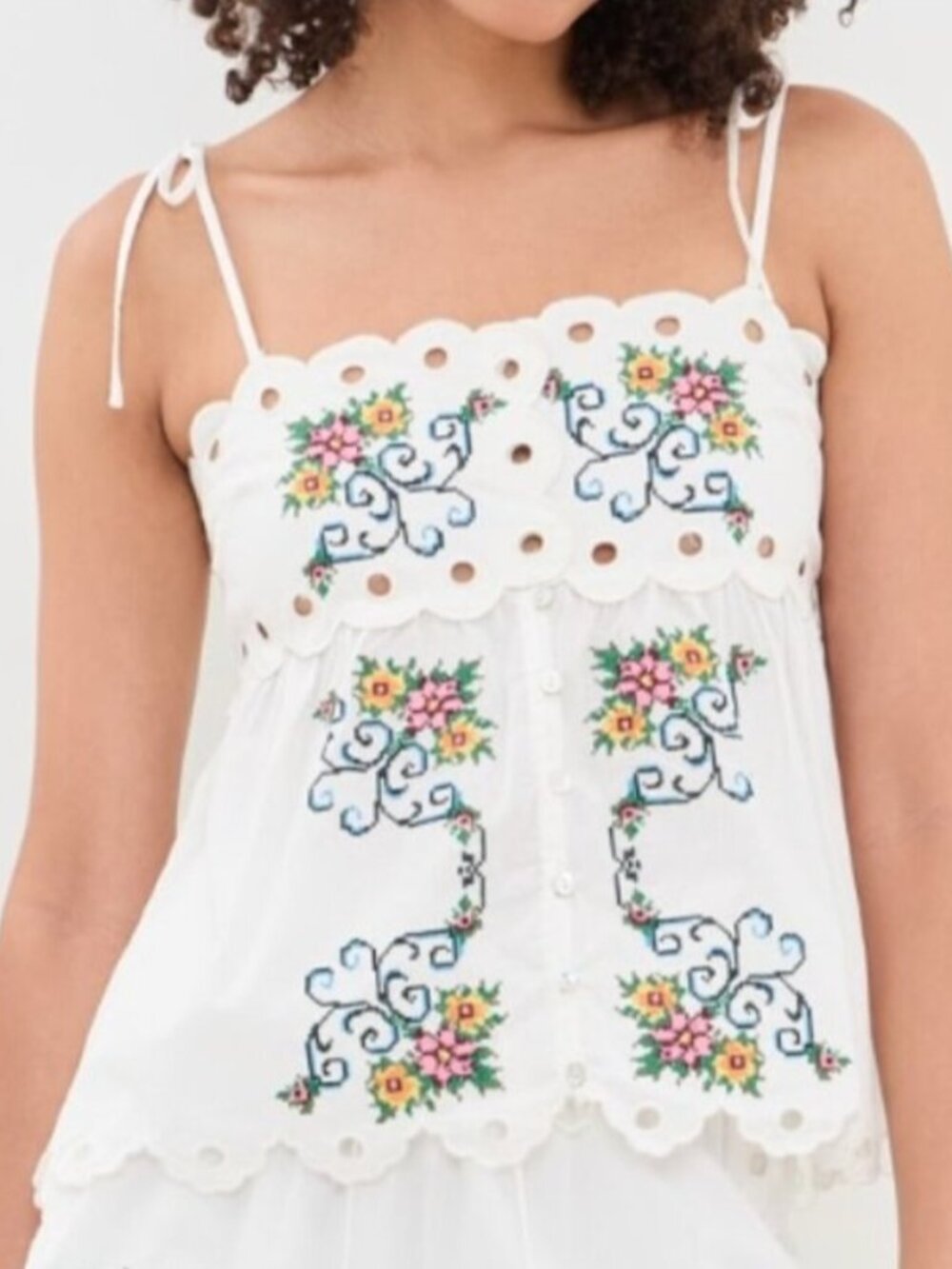 Moon River Scallop Floral Embroidered Sleeveless Tie Top - Small
